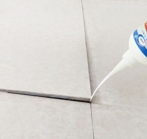 华亭瓷砖空鼓维修公司分享卫生间瓷砖脱落的原因可能有以下几点